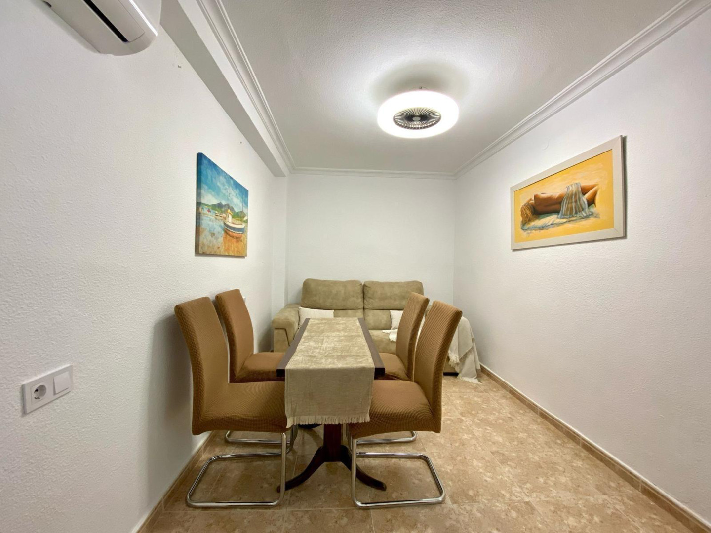 2 Bed, 1 Bath, ApartmentFor Sale, Torrevieja, Alicante