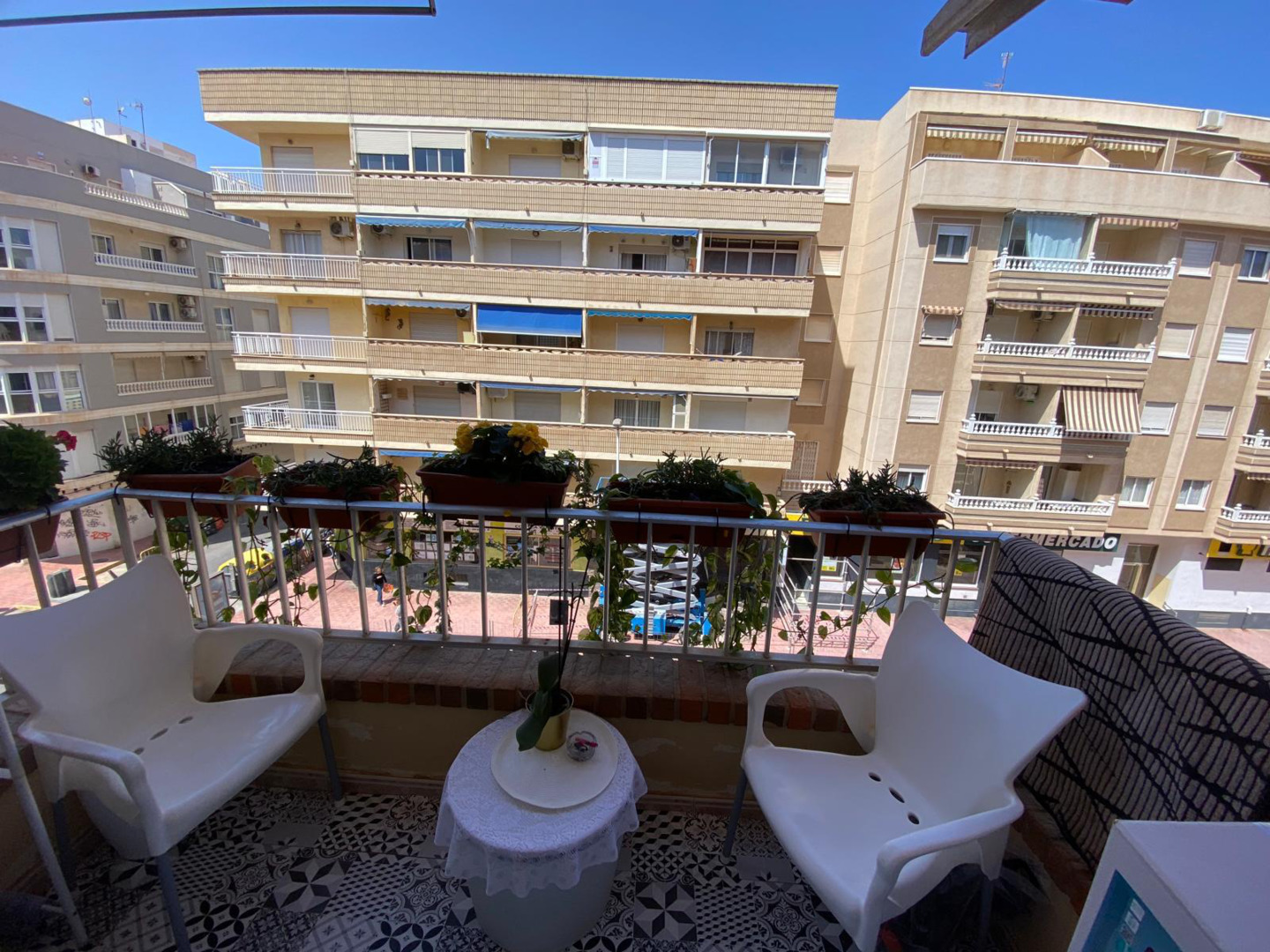 2 Bed, 1 Bath, ApartmentFor Sale, Torrevieja, Alicante