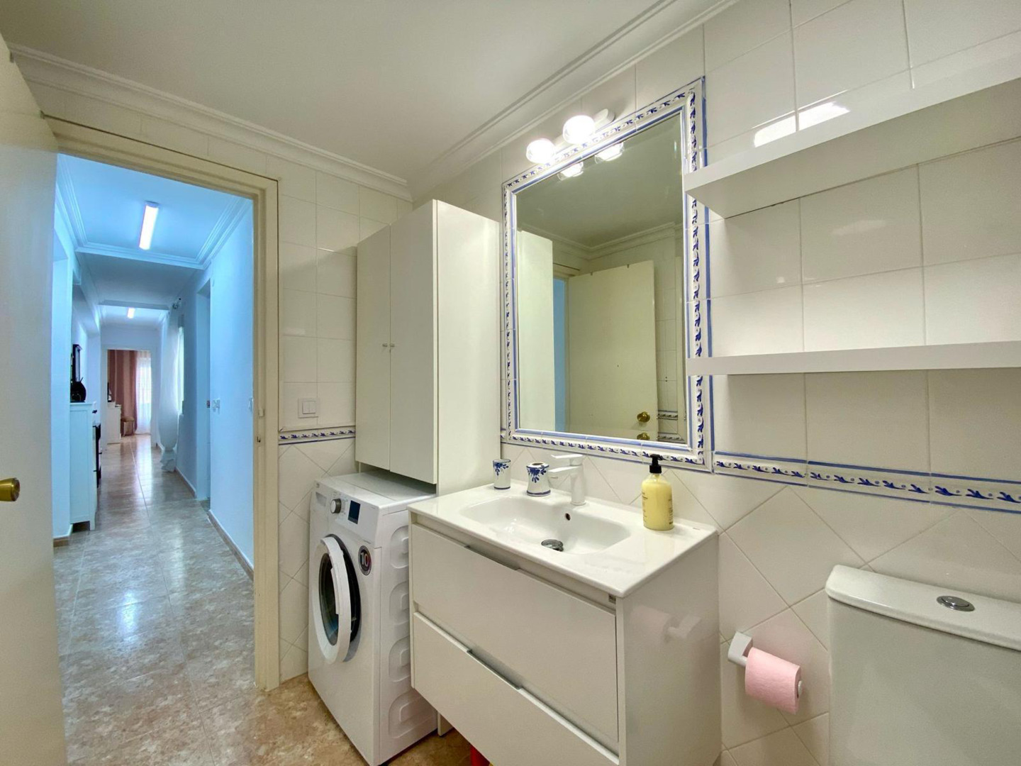 2 Bed, 1 Bath, ApartmentFor Sale, Torrevieja, Alicante