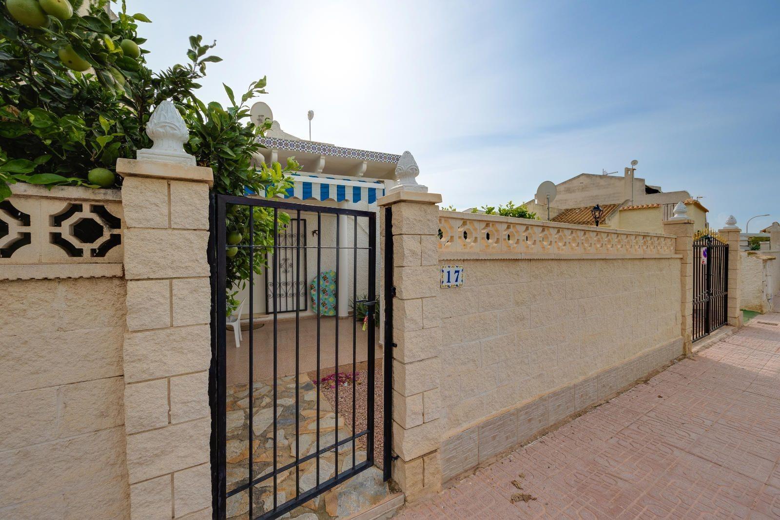 2 Bed, 1 Bath, HouseFor Sale, Orihuela Costa, Alicante