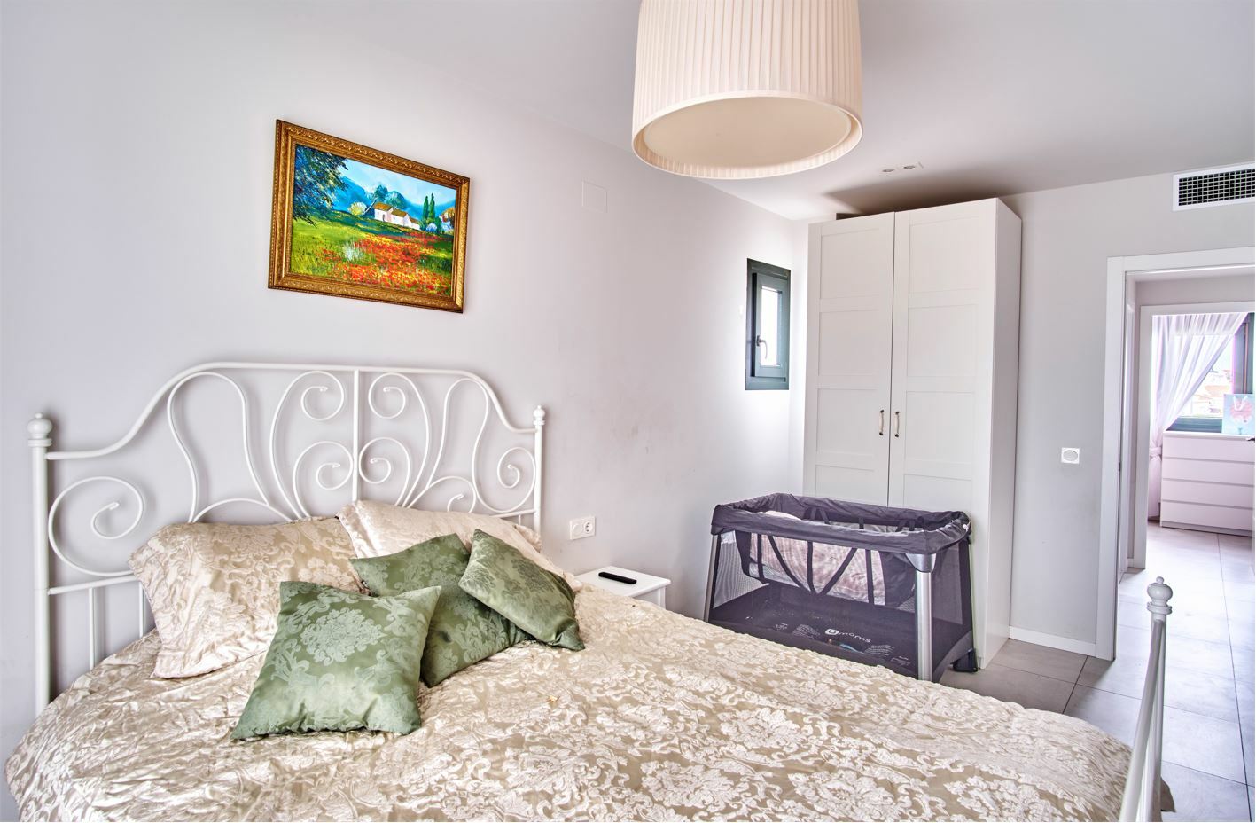 2 Bed, 1 Bath, ApartmentFor Sale, Mil Palmeras, Alicante