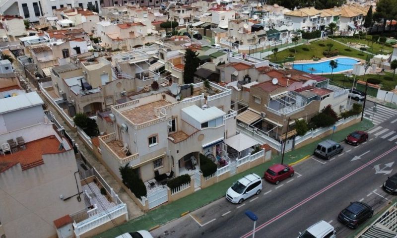 3 Bed, 2 Bath, ApartmentFor Sale, Torrevieja, Alicante
