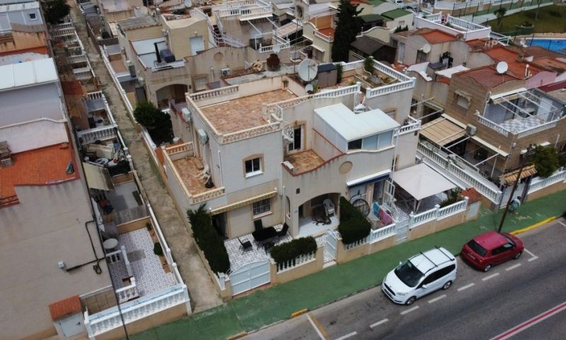 3 Bed, 2 Bath, ApartmentFor Sale, Torrevieja, Alicante