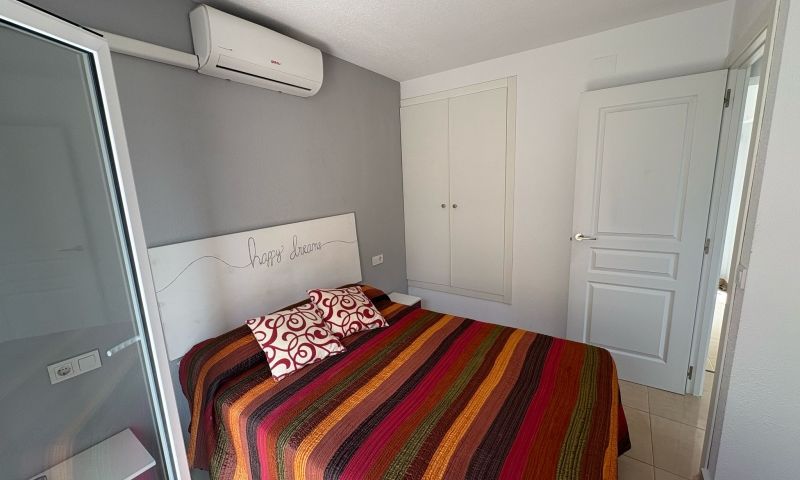 3 Bed, 2 Bath, ApartmentFor Sale, Torrevieja, Alicante