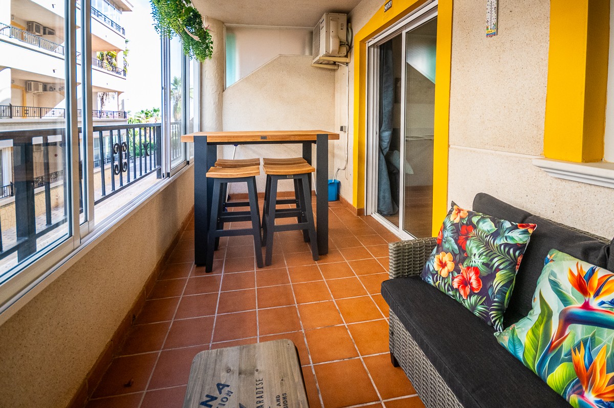 2 Bed, 1 Bath, ApartmentFor Sale, Orihuela Costa, Alicante