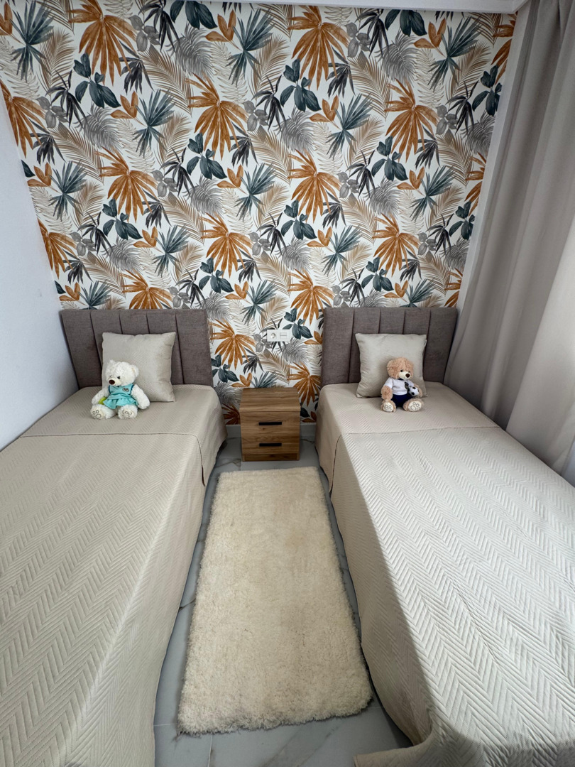 4 Bed, 2 Bath, ApartmentFor Sale, Torrevieja, Alicante