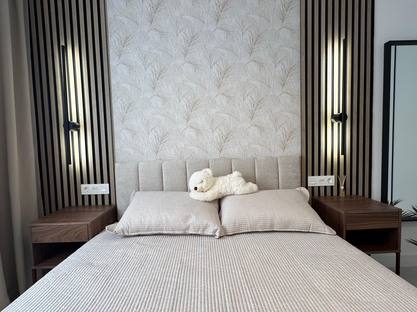 4 Bed, 2 Bath, ApartmentFor Sale, Torrevieja, Alicante