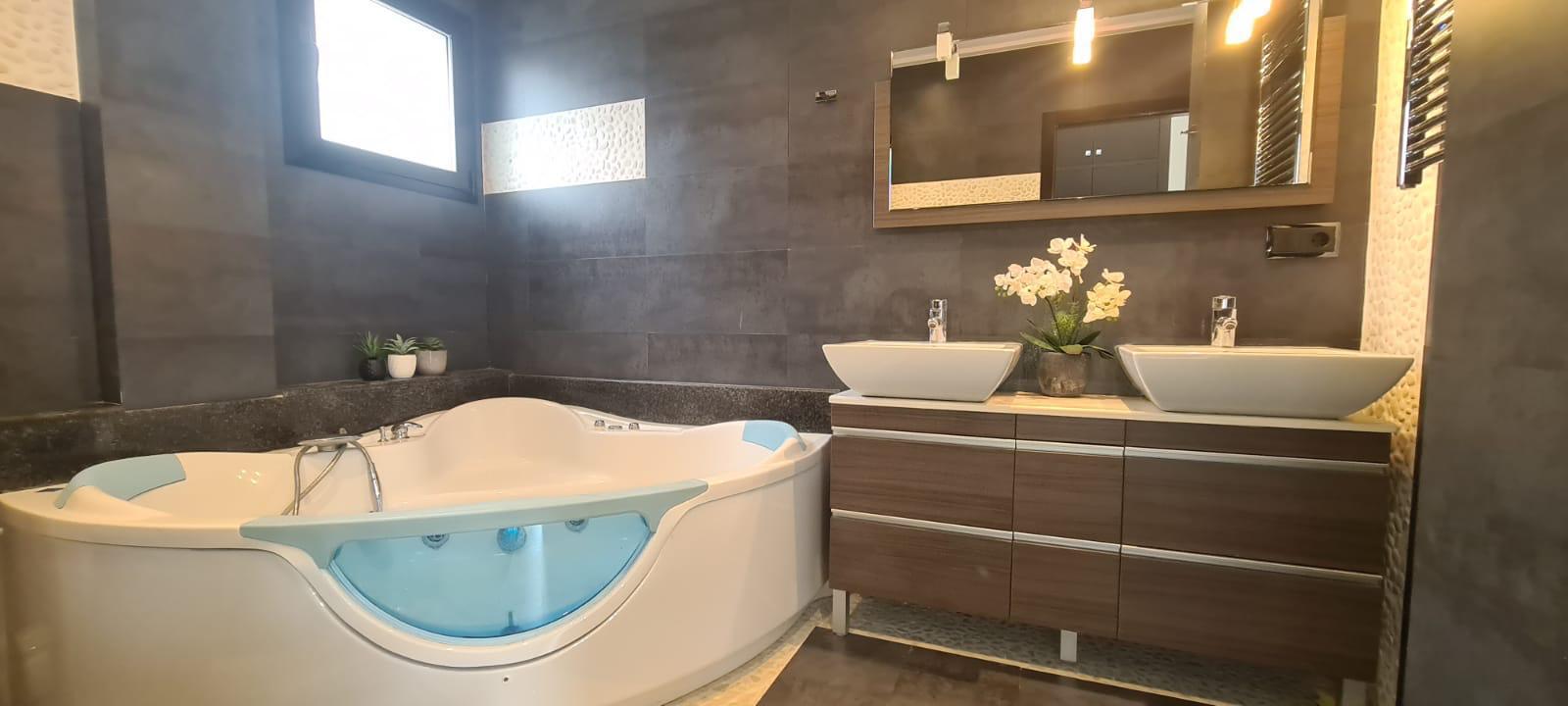 4 Bed, 5 Bath, HouseFor Sale, Calpe, Alicante