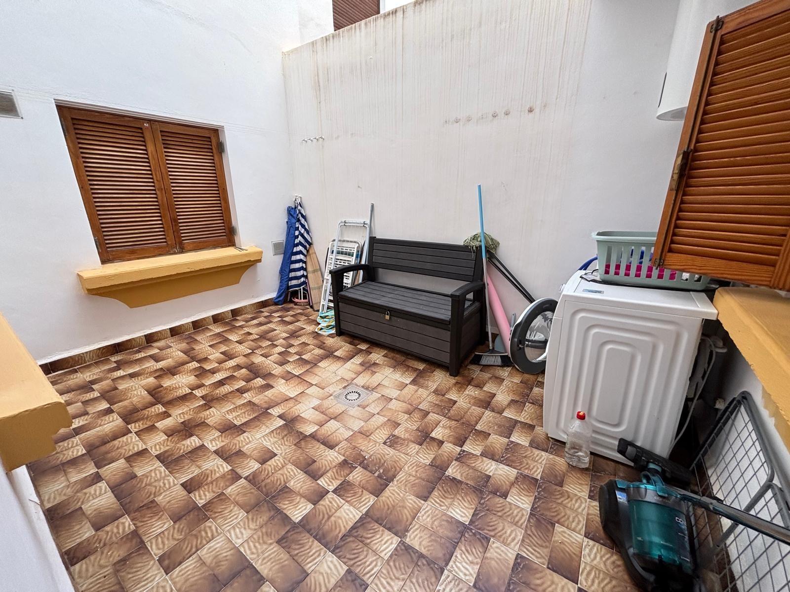 2 Bed, 1 Bath, ApartmentFor Sale, Torrevieja, Alicante