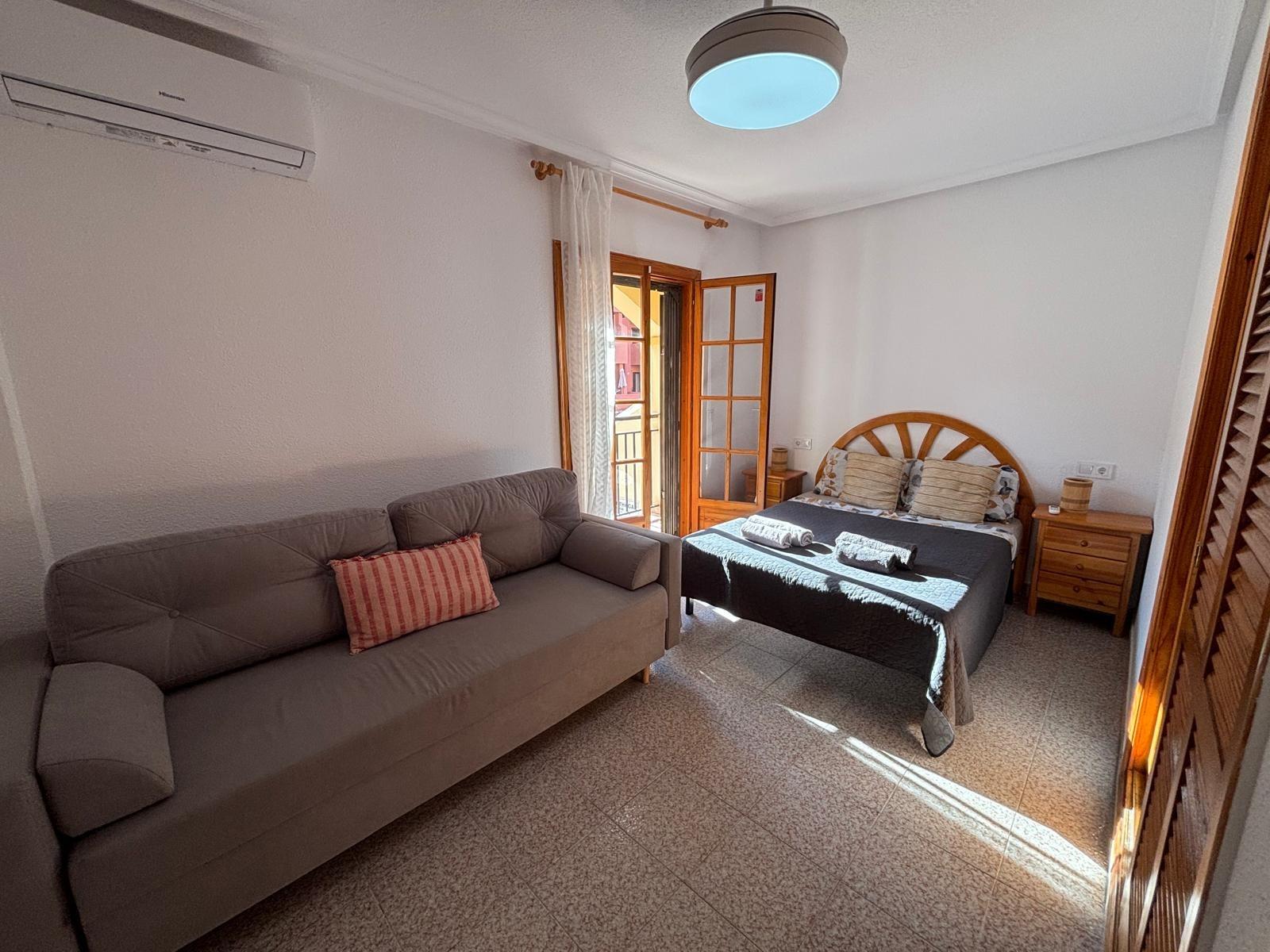 2 Bed, 1 Bath, ApartmentFor Sale, Torrevieja, Alicante