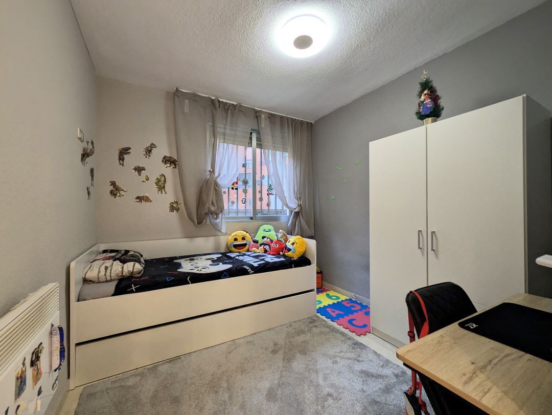 3 Bed, 2 Bath, ApartmentFor Sale, Benidorm, Alicante