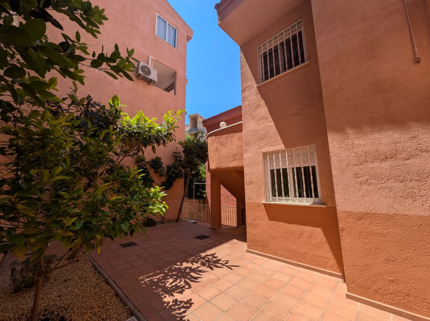 2 Bed, 1 Bath, ApartmentFor Sale, Benidorm, Alicante