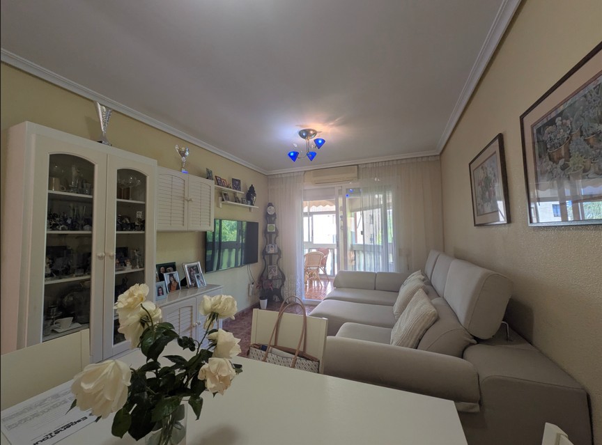 2 Bed, 1 Bath, ApartmentFor Sale, Benidorm, Alicante