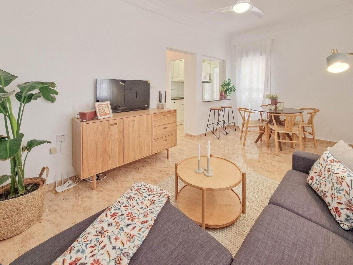 2 Bed, 1 Bath, HouseFor Sale, Torrevieja, Alicante