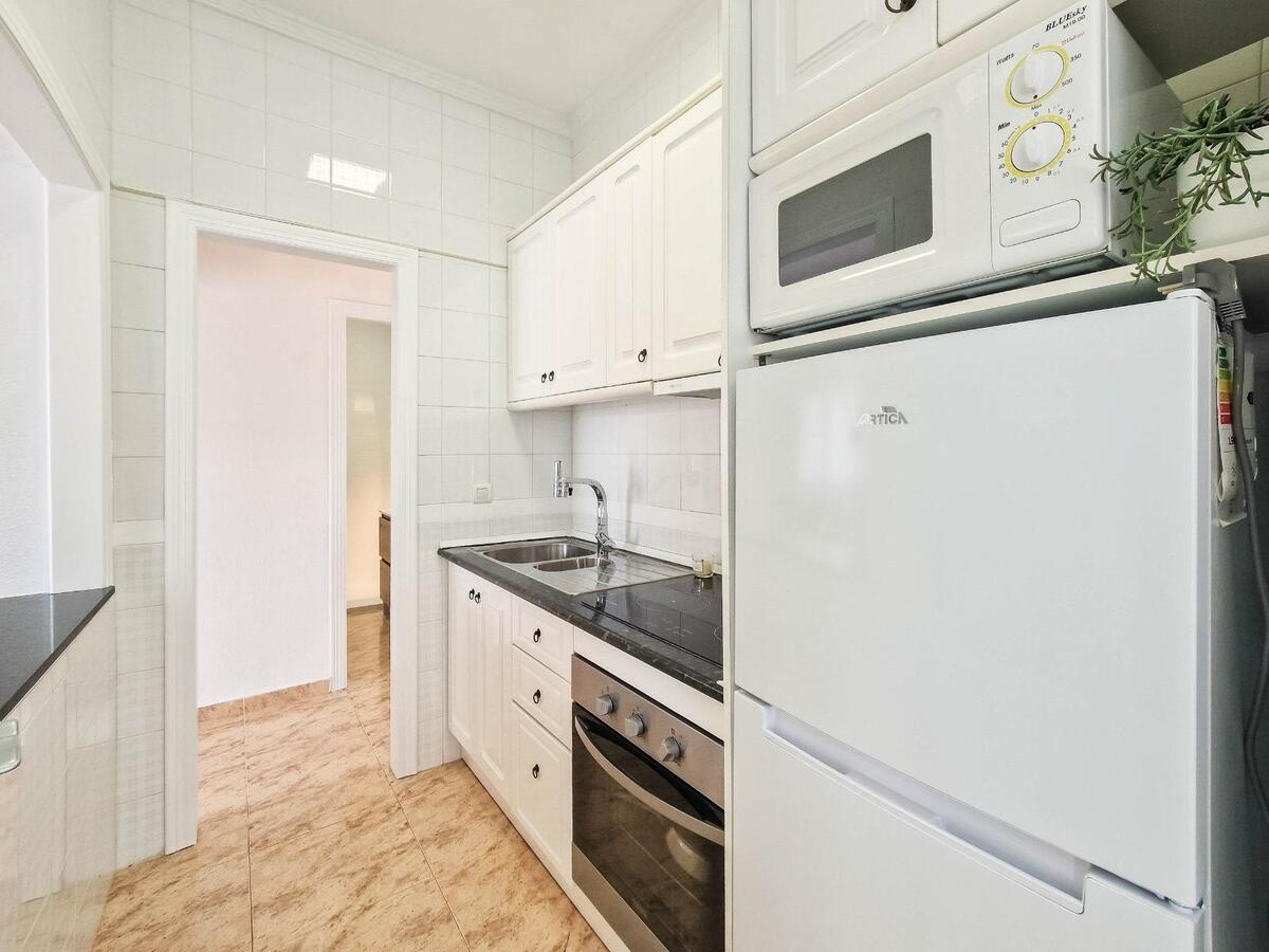 2 Bed, 1 Bath, HouseFor Sale, Torrevieja, Alicante