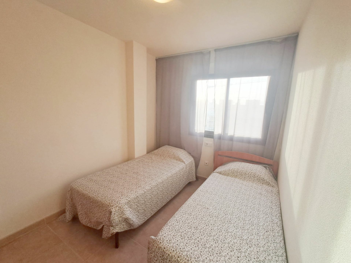 3 Bed, 2 Bath, ApartmentFor Sale, Guardamar Del Segura, Alicante