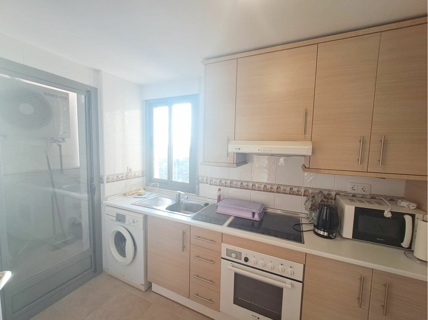 3 Bed, 2 Bath, ApartmentFor Sale, Guardamar Del Segura, Alicante