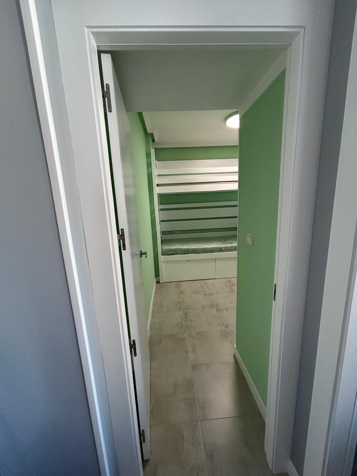 1 Bed, 1 Bath, ApartmentFor Sale, Torrevieja, Alicante