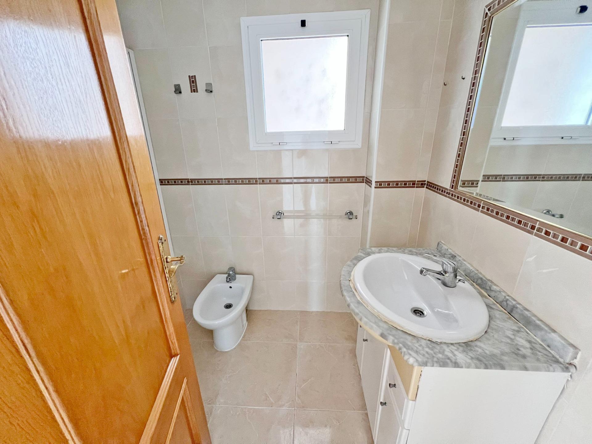 2 Bed, 1 Bath, ApartmentFor Sale, Guardamar Del Segura, Alicante