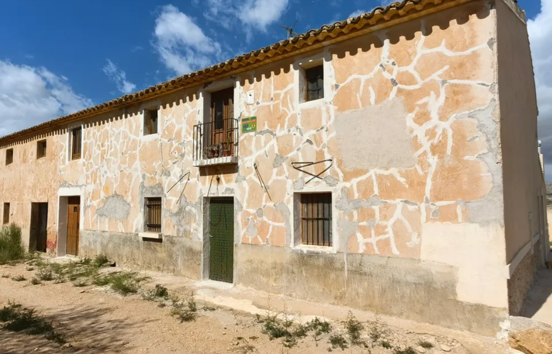 6 Bed, 3 Bath, HouseFor Sale, Yecla, Murcia