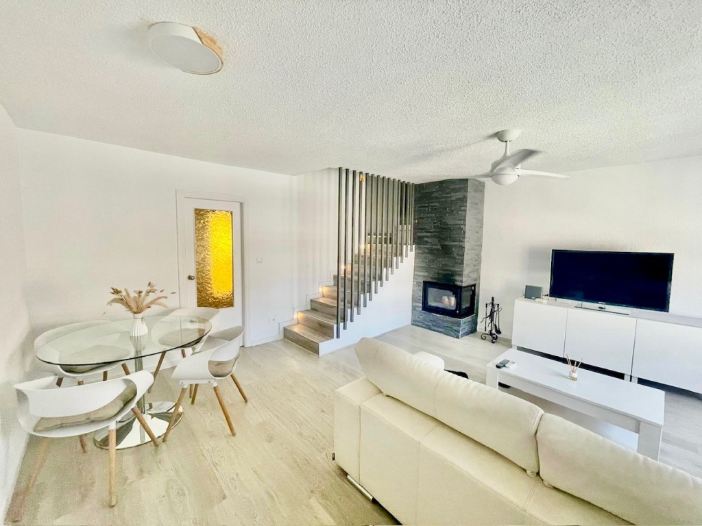 4 Bed, 2 Bath, HouseFor Sale, Aquilas, Murcia