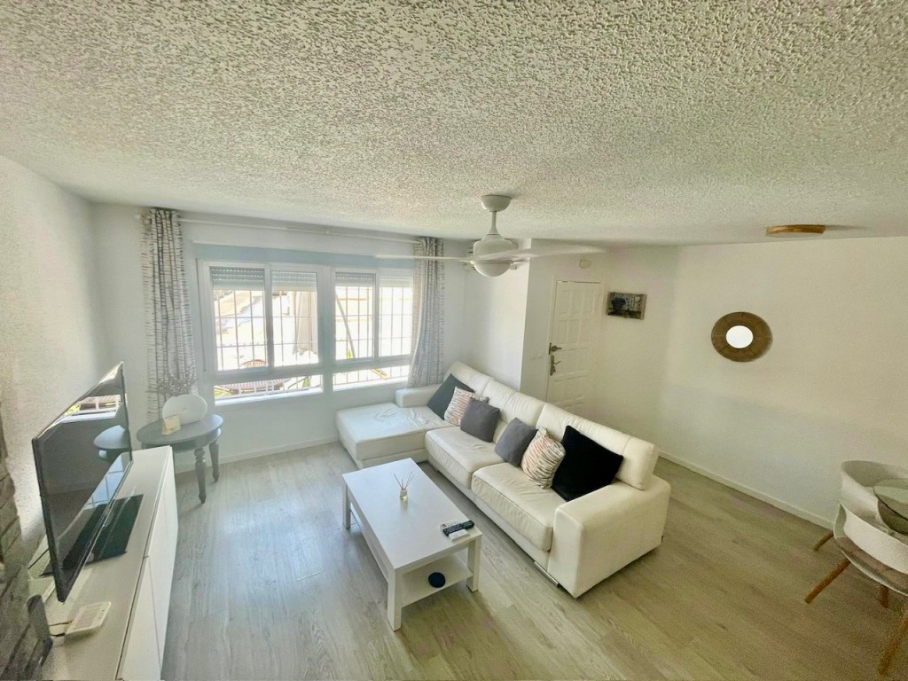 4 Bed, 2 Bath, HouseFor Sale, Aquilas, Murcia