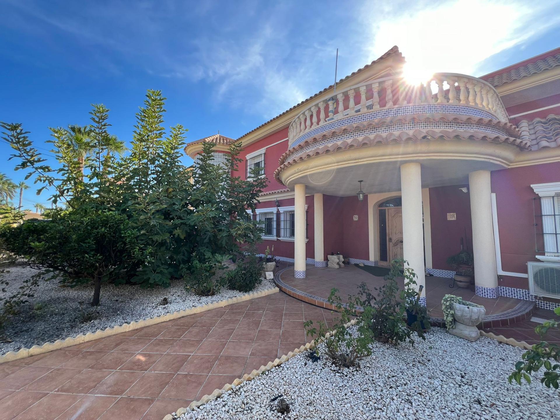 6 Bed, 4 Bath, HouseFor Sale, Torrevieja, Alicante 6 Bed, 4 Bath, HouseFor Sale, Torrevieja, Alicante
