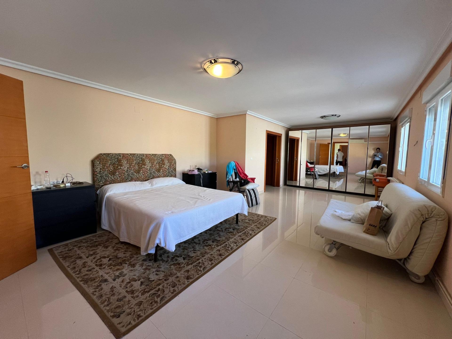 6 Bed, 4 Bath, HouseFor Sale, Torrevieja, Alicante 6 Bed, 4 Bath, HouseFor Sale, Torrevieja, Alicante