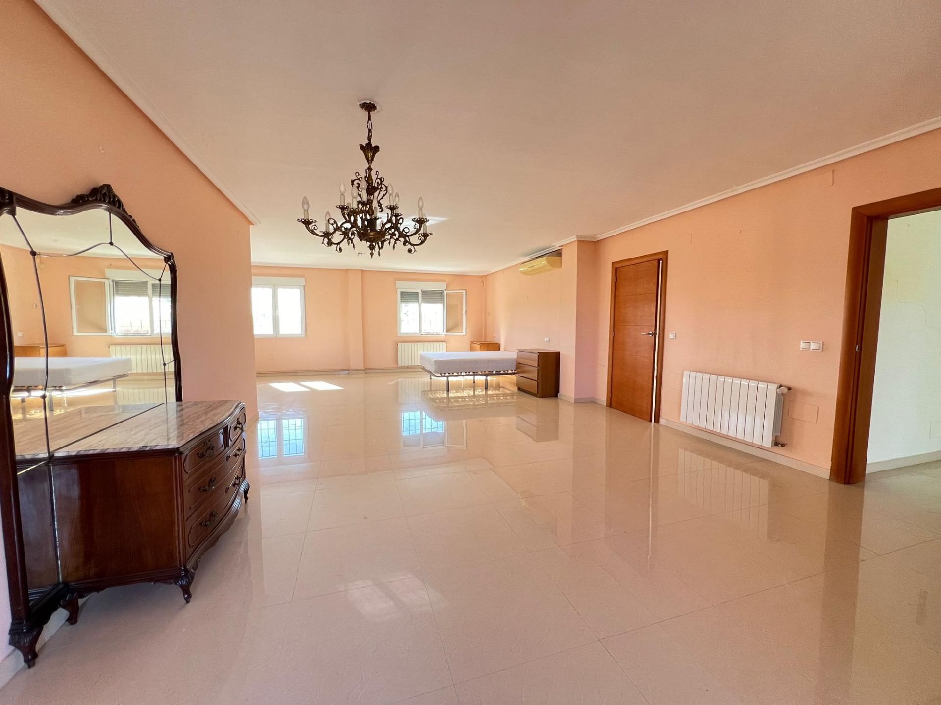 6 Bed, 4 Bath, HouseFor Sale, Torrevieja, Alicante 6 Bed, 4 Bath, HouseFor Sale, Torrevieja, Alicante