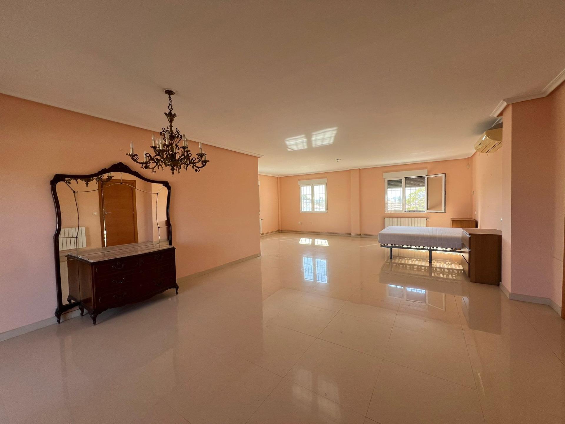 6 Bed, 4 Bath, HouseFor Sale, Torrevieja, Alicante 6 Bed, 4 Bath, HouseFor Sale, Torrevieja, Alicante