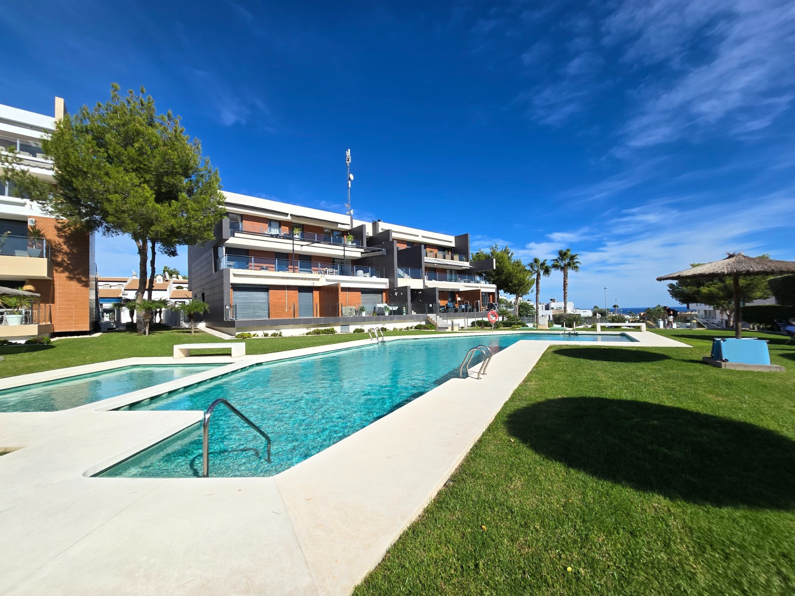 3 Bed, 2 Bath, ApartmentFor Sale, Orihuela Costa, Alicante