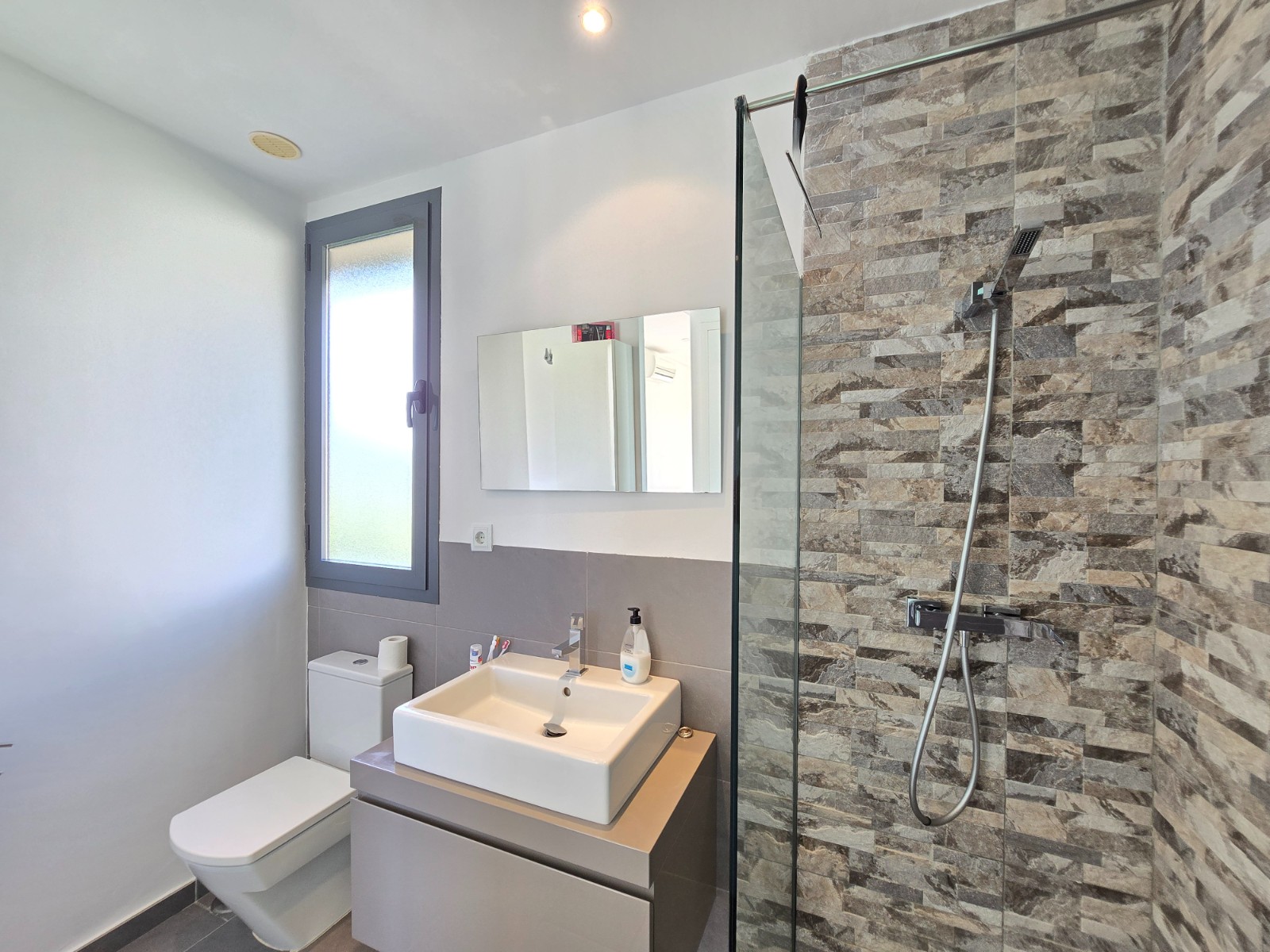 3 Bed, 2 Bath, ApartmentFor Sale, Orihuela Costa, Alicante 3 Bed, 2 Bath, ApartmentFor Sale, Orihuela Costa, Alicante