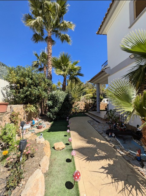 3 Bed, 4 Bath, HouseFor Sale, Benidorm, Alicante