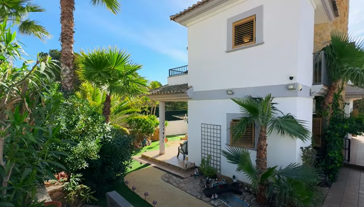 3 Bed, 4 Bath, HouseFor Sale, Benidorm, Alicante