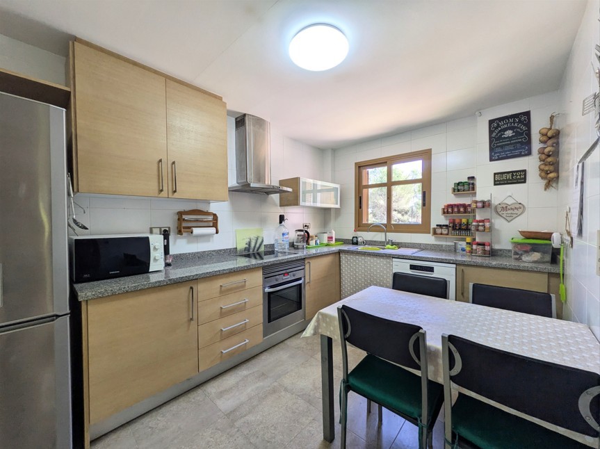 3 Bed, 4 Bath, HouseFor Sale, Benidorm, Alicante