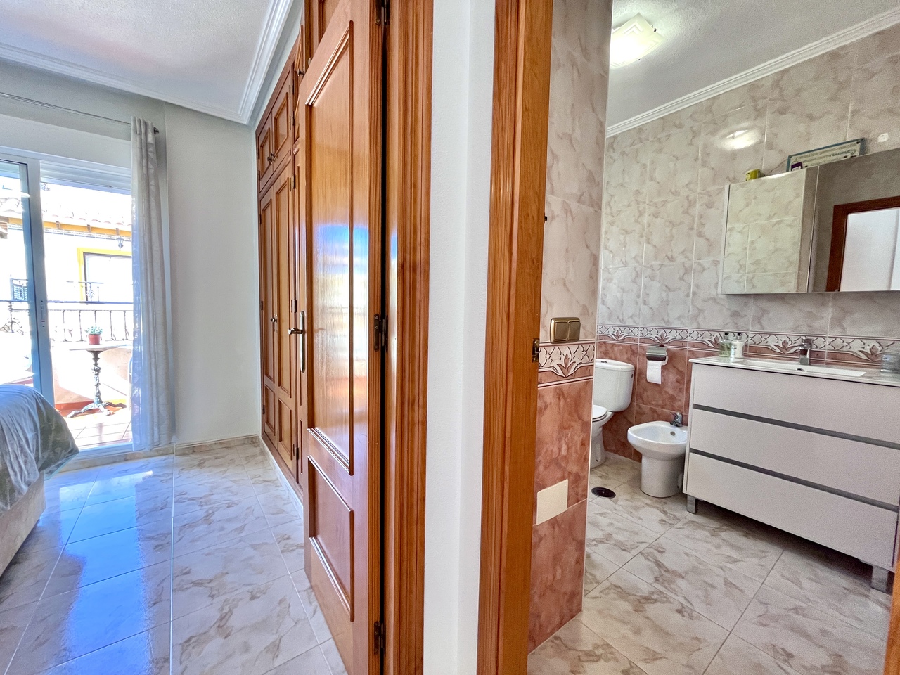 2 Bed, 2 Bath, HouseFor Sale, La Zenia, Alicante
