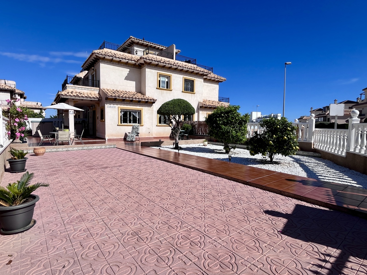 2 Bed, 2 Bath, HouseFor Sale, La Zenia, Alicante
