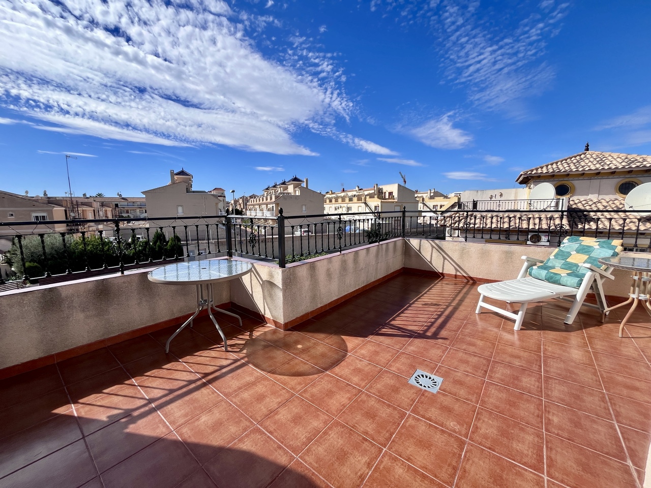 2 Bed, 2 Bath, HouseFor Sale, La Zenia, Alicante