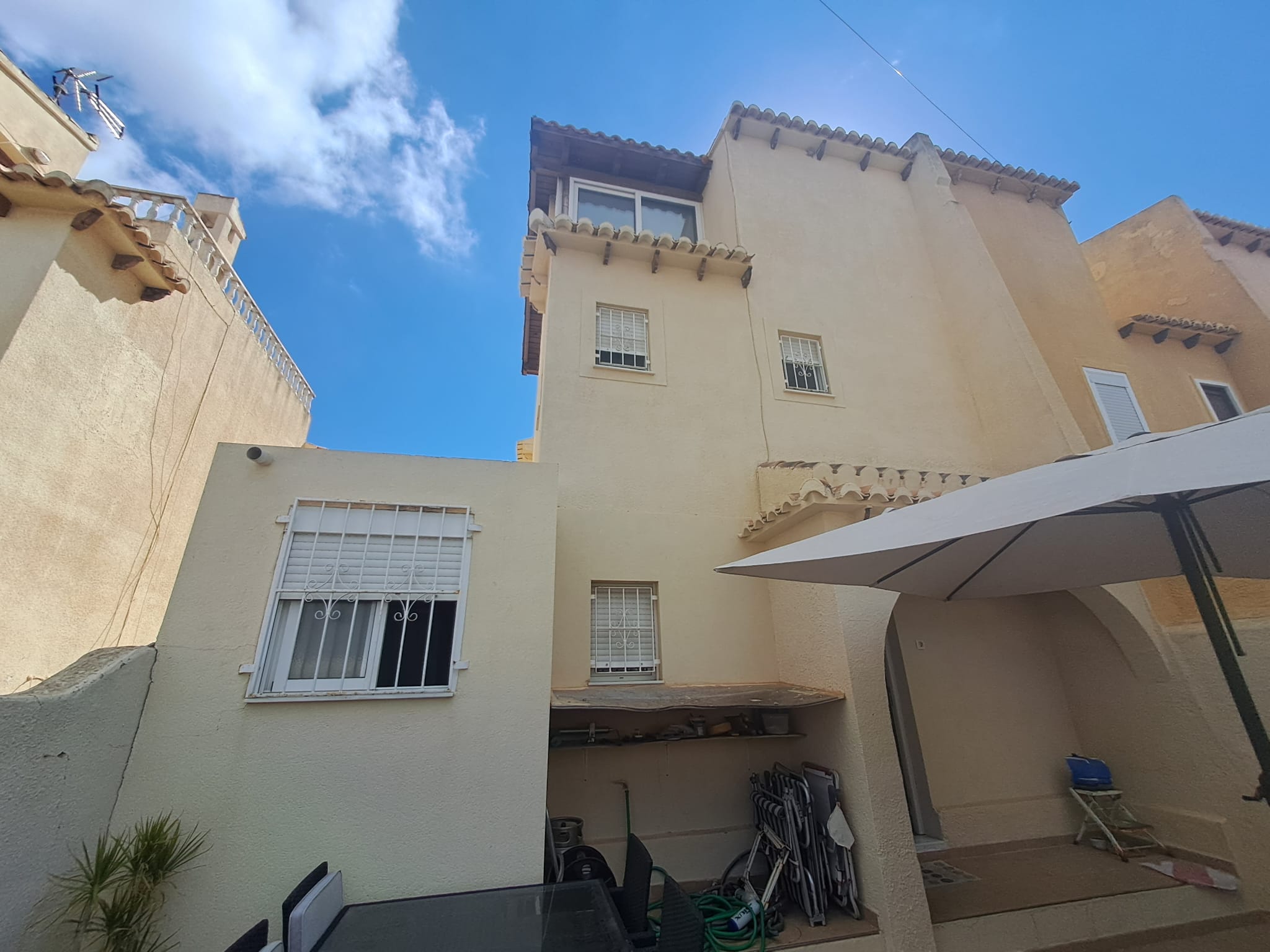 2 Bed, 2 Bath, HouseFor Sale, Torrevieja, Alicante
