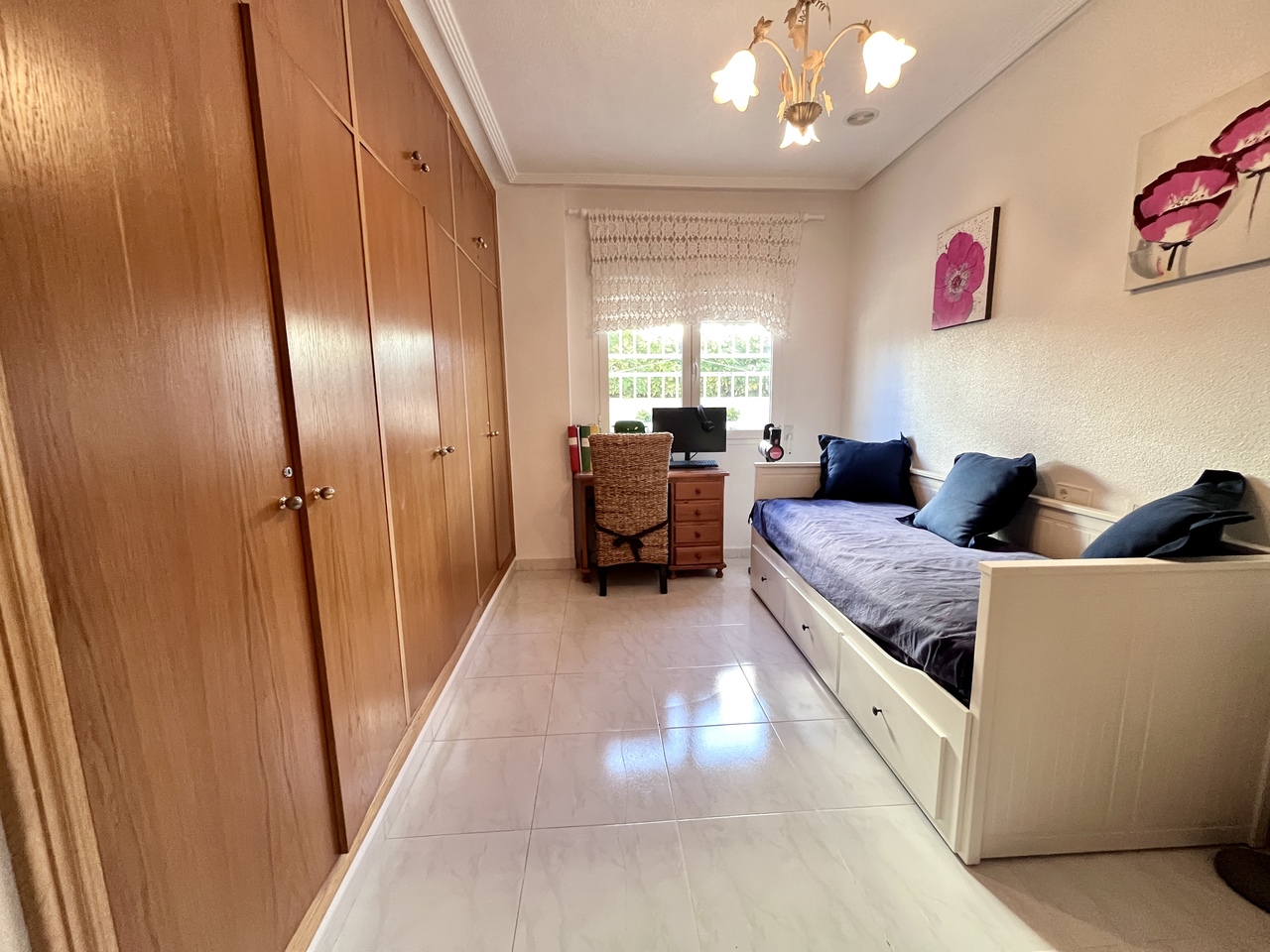 4 Bed, 3 Bath, HouseFor Sale, La Zenia, Alicante