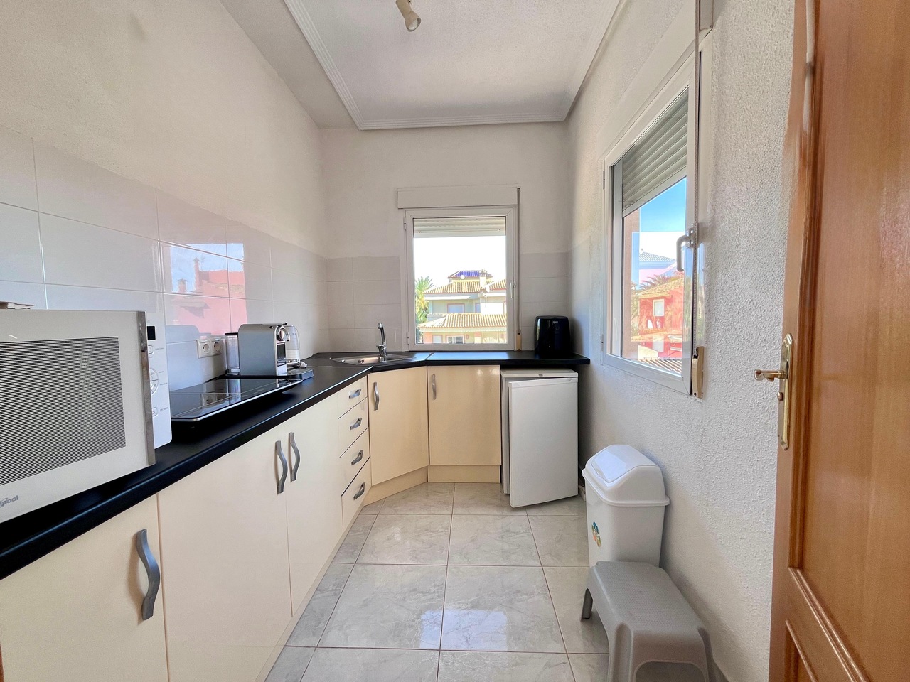 4 Bed, 3 Bath, HouseFor Sale, La Zenia, Alicante