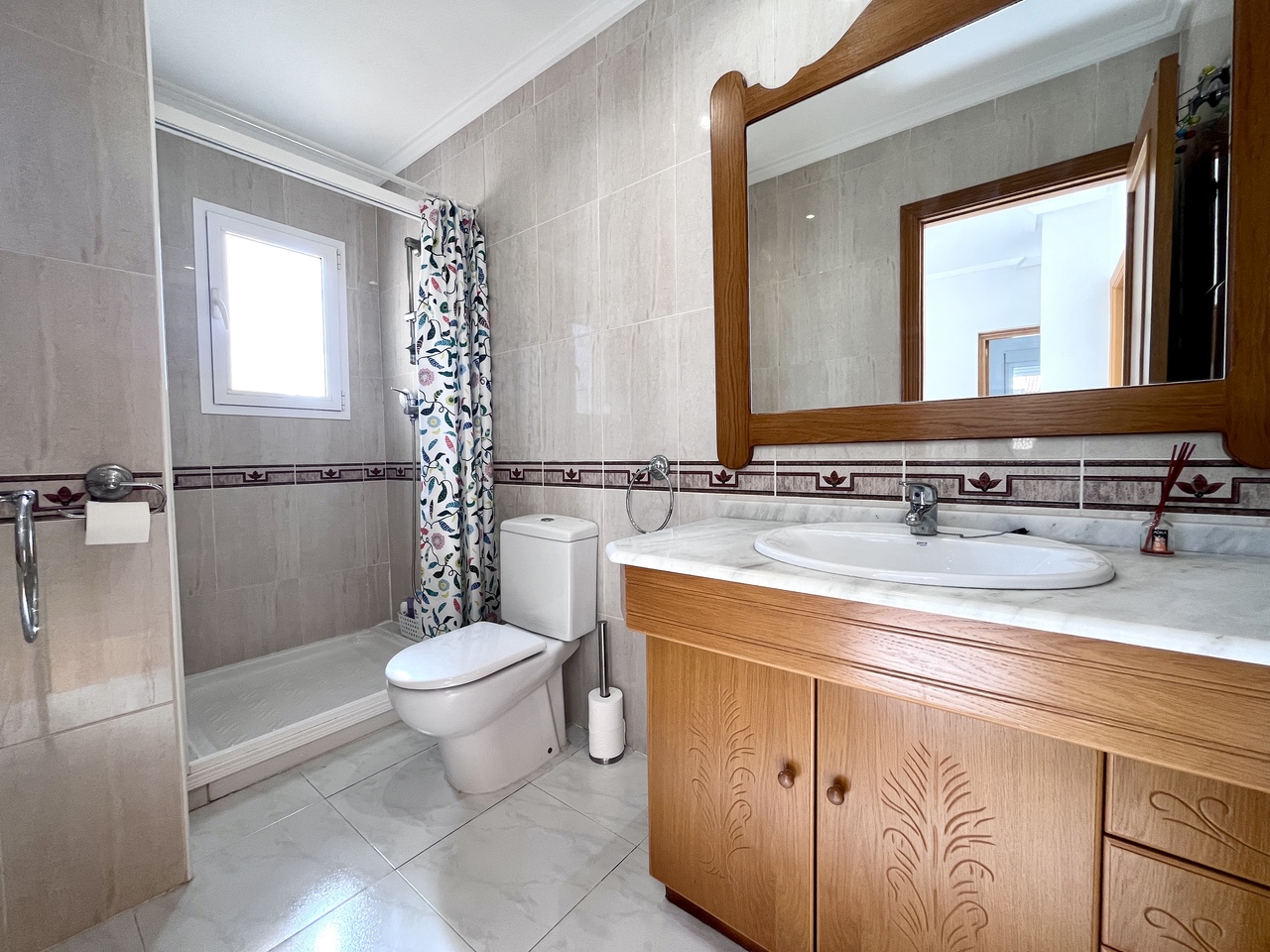 4 Bed, 3 Bath, HouseFor Sale, La Zenia, Alicante