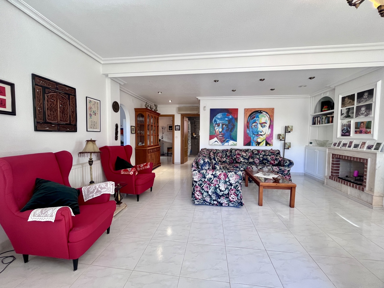 4 Bed, 3 Bath, HouseFor Sale, La Zenia, Alicante