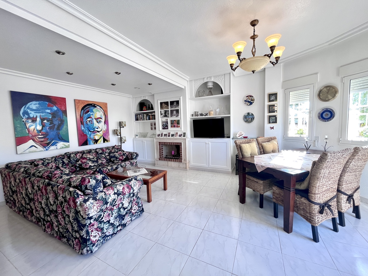 4 Bed, 3 Bath, HouseFor Sale, La Zenia, Alicante