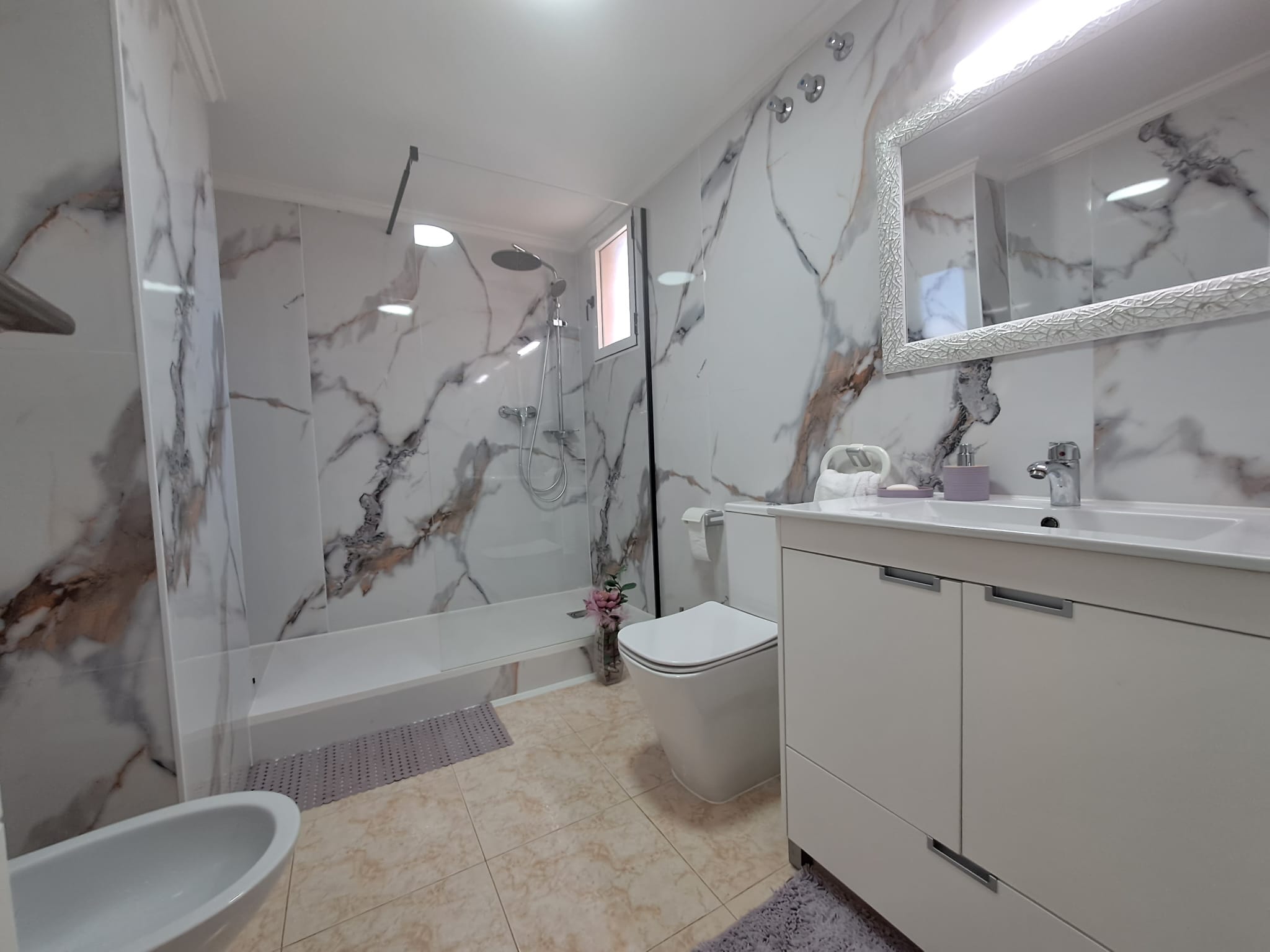 2 Bed, 1 Bath, ApartmentFor Sale, Torrevieja, Alicante 2 Bed, 1 Bath, ApartmentFor Sale, Torrevieja, Alicante