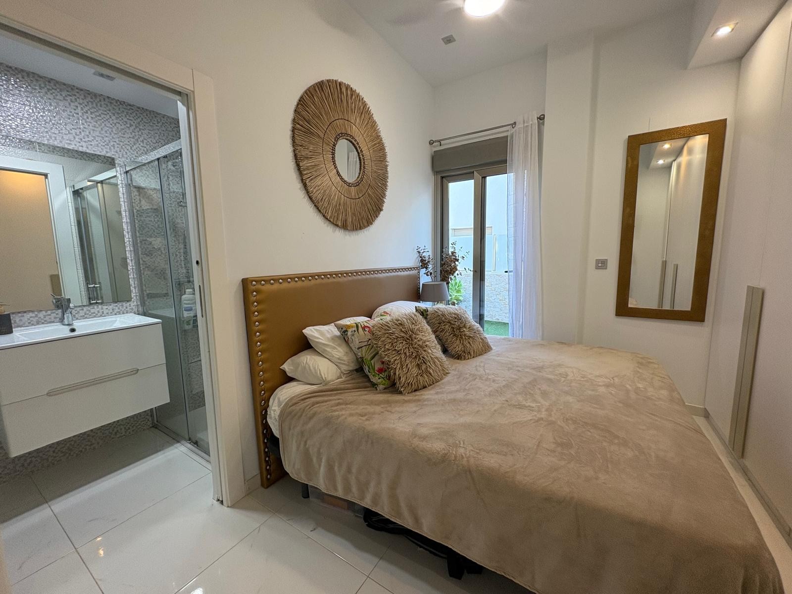 4 Bed, 3 Bath, HouseFor Sale, Orihuela Costa, Alicante