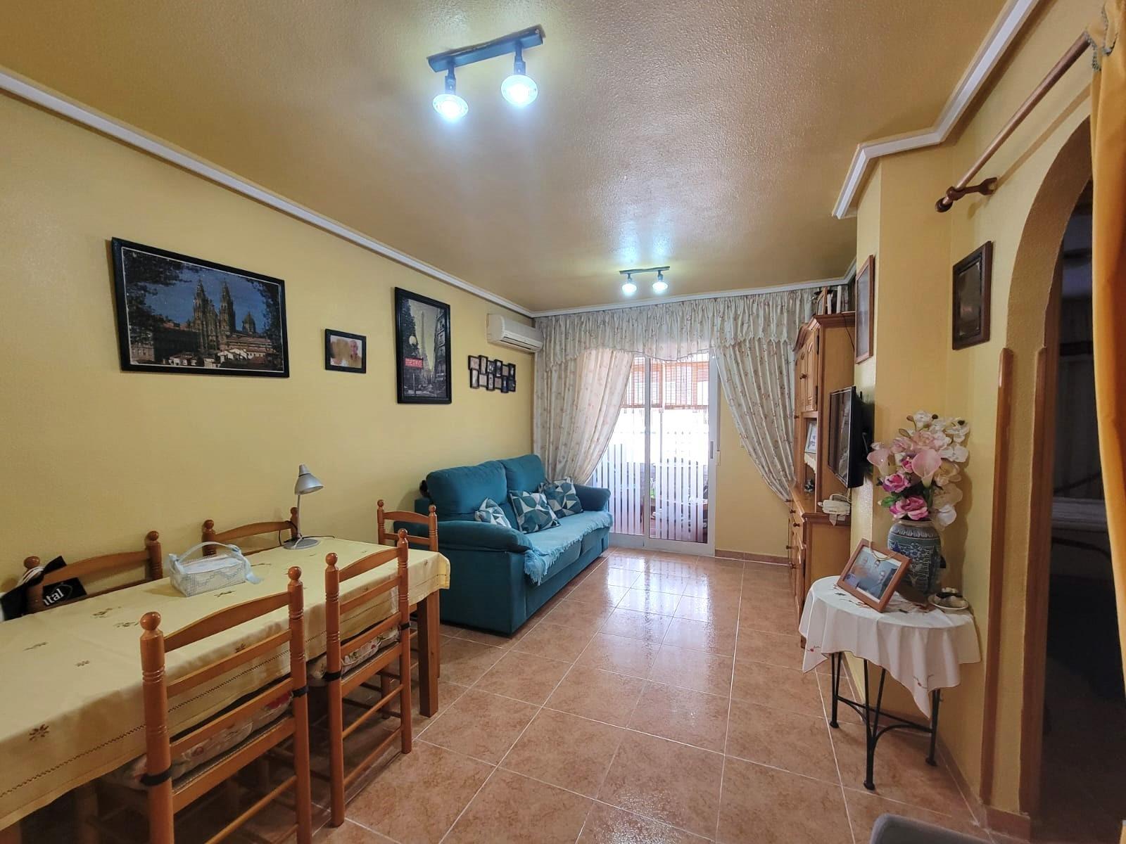2 Bed, 1 Bath, ApartmentFor Sale, Torrevieja, Alicante 2 Bed, 1 Bath, ApartmentFor Sale, Torrevieja, Alicante