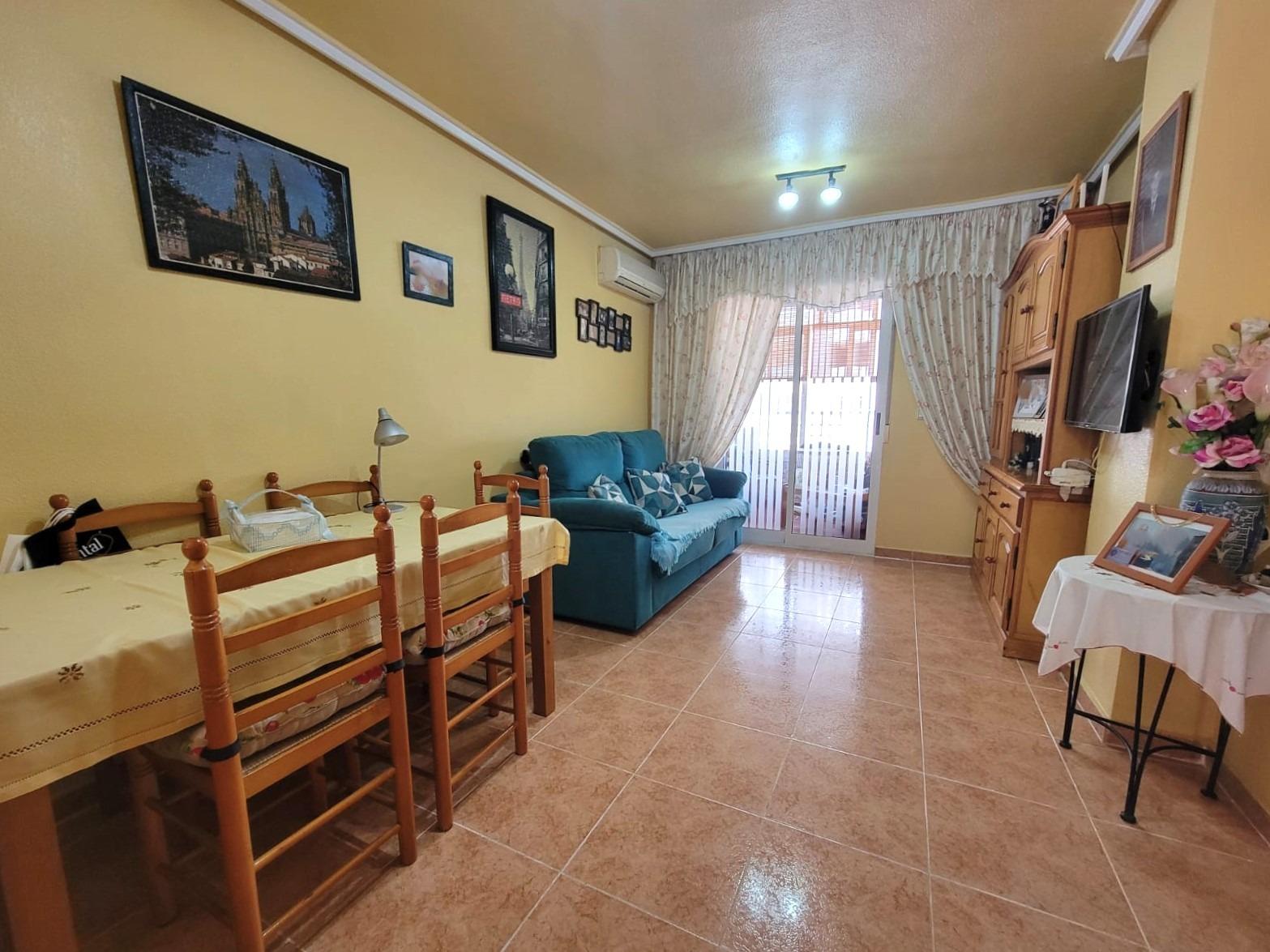 2 Bed, 1 Bath, ApartmentFor Sale, Torrevieja, Alicante 2 Bed, 1 Bath, ApartmentFor Sale, Torrevieja, Alicante