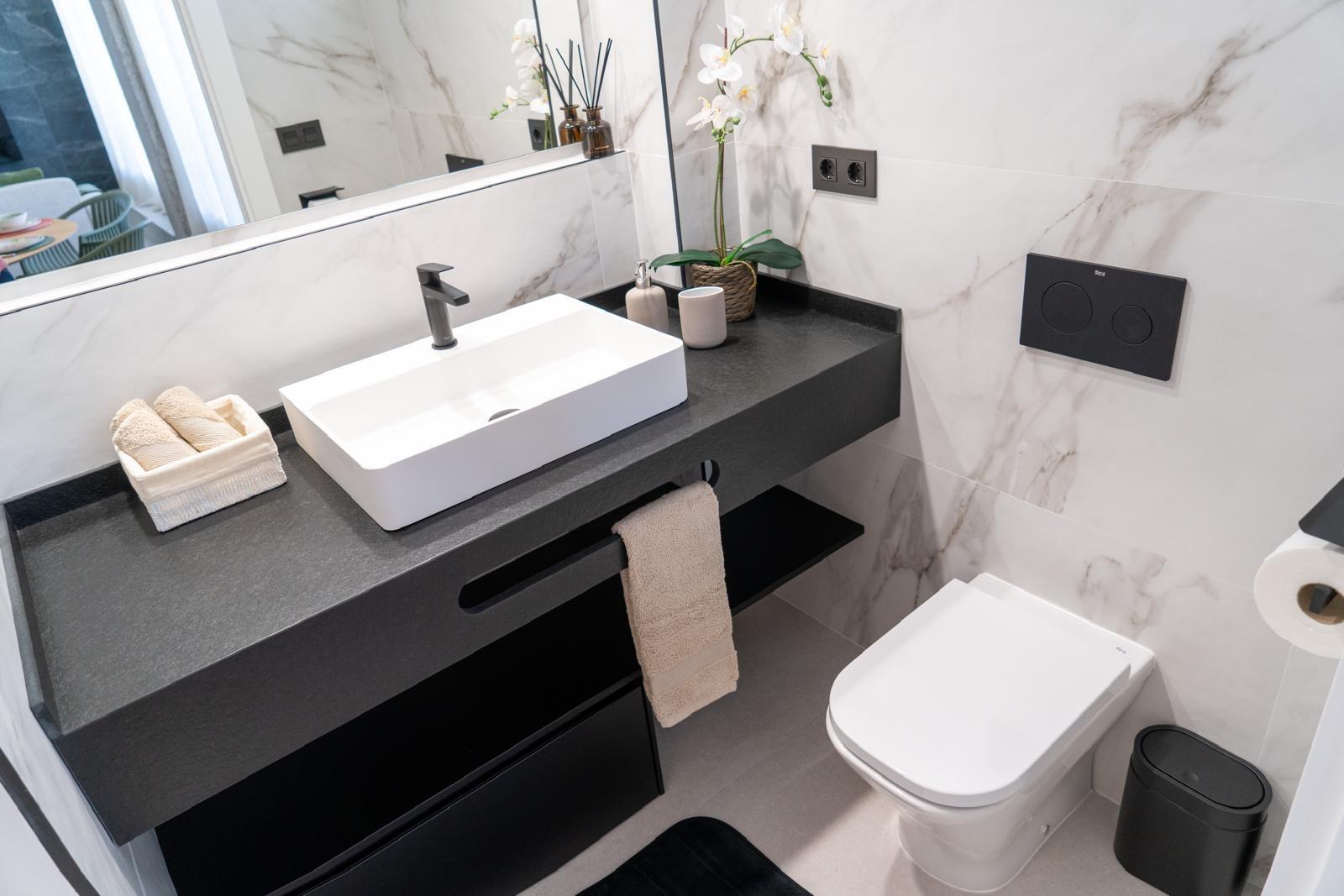 2 Bed, 2 Bath, ApartmentFor Sale, Orihuela Costa, Alicante