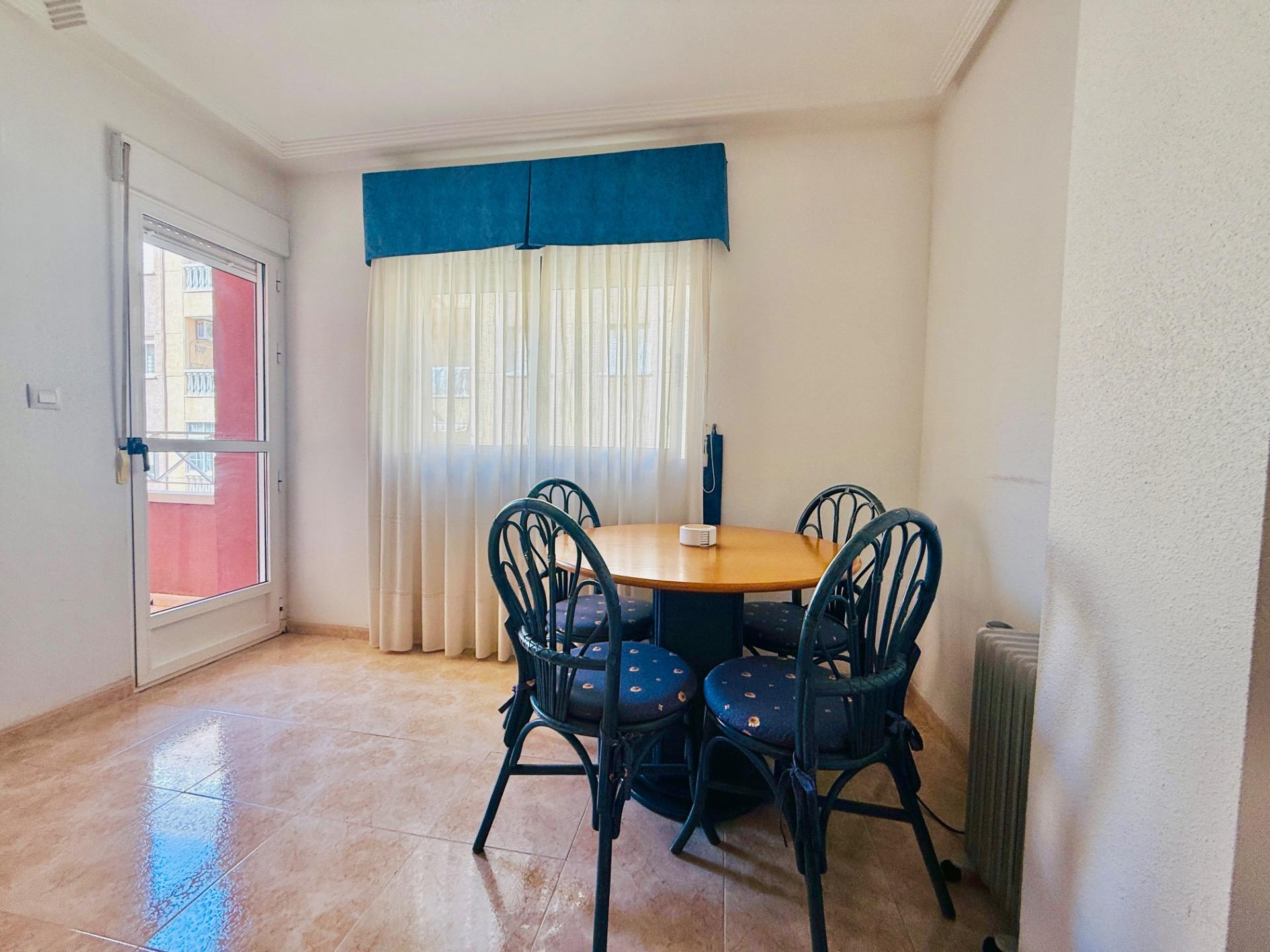 2 Bed, 1 Bath, ApartmentFor Sale, Torrevieja, Alicante